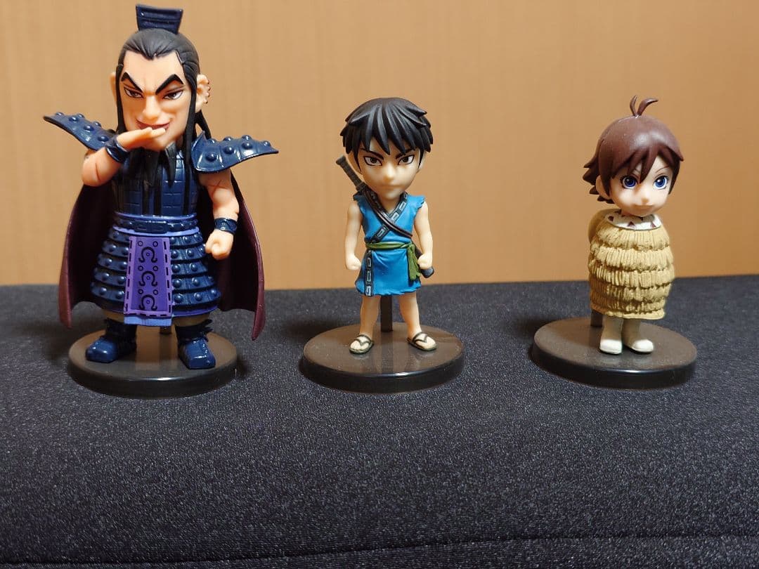 キングダム ワールドコレクタブルフィギュアセット