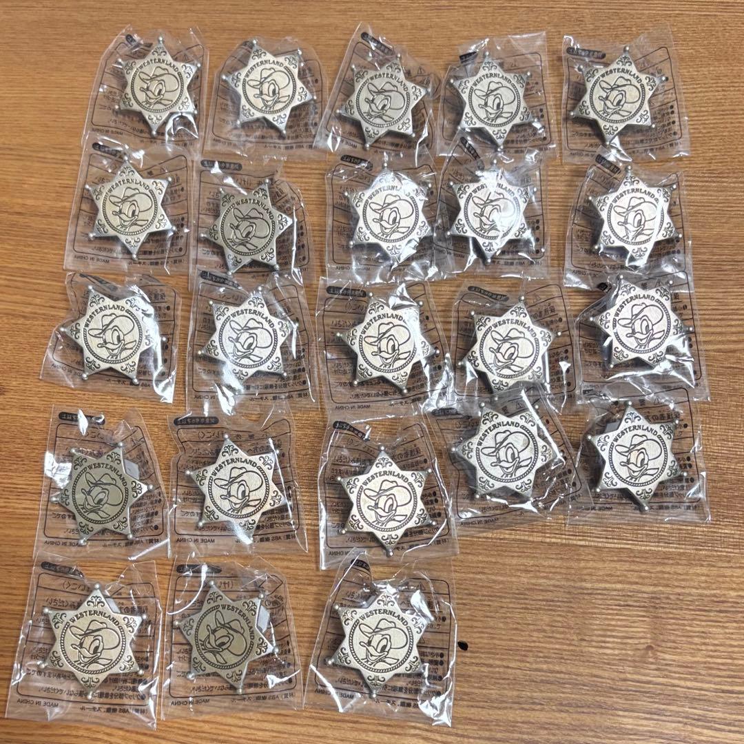 バラ売り可 ディズニー シューティングギャラリー 保安官バッジ 116点