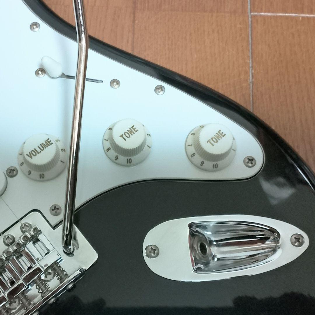 美品　LEGEND by Aria ProII　ストラトタイプ　エレキギター