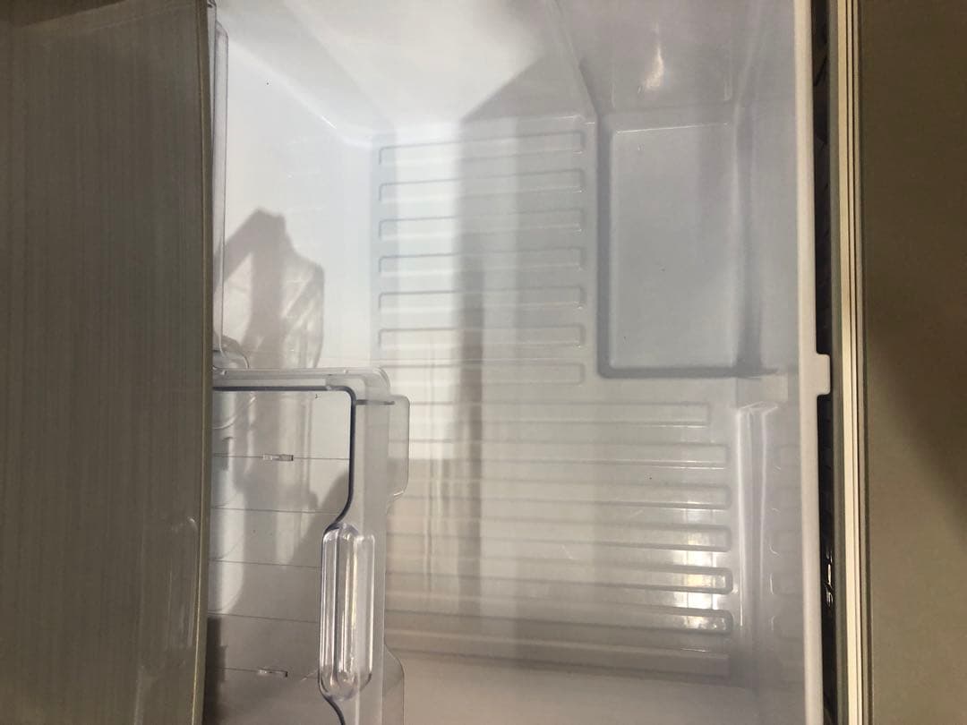 SHARP　6ドア冷蔵庫　SJ-F462E-S 自動製氷付き