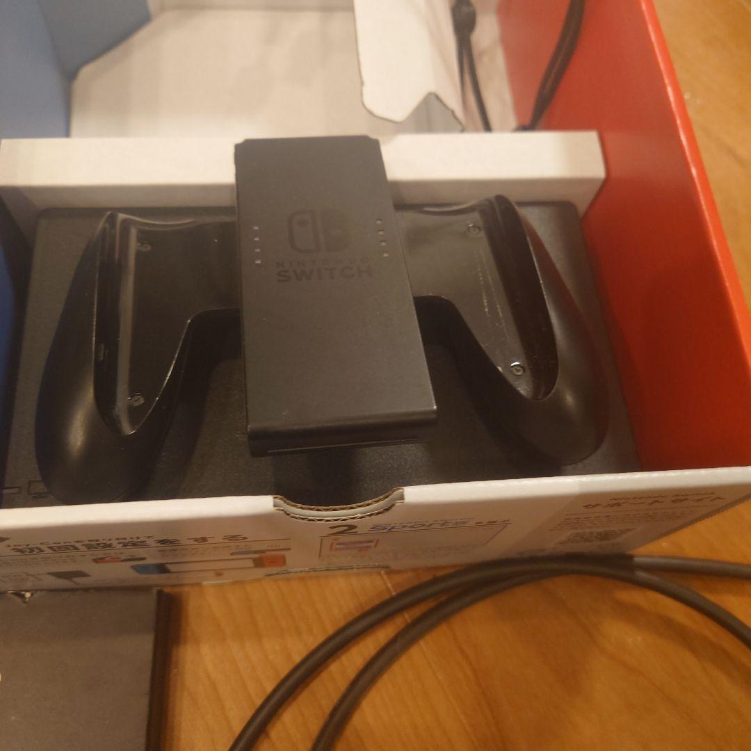 Switch本体セット＋有線LANアダプター＋予備フィルム2枚＋カバー