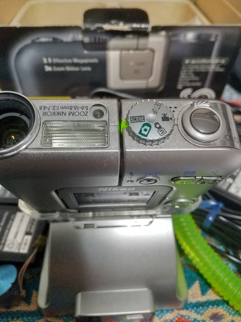 ニコン COOLPIX SQ 元箱、バッテリー3個付き