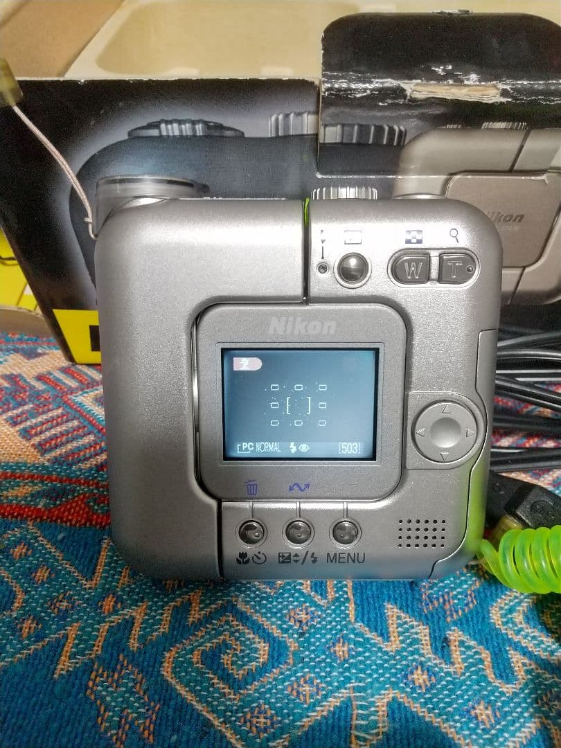 ニコン COOLPIX SQ 元箱、バッテリー3個付き