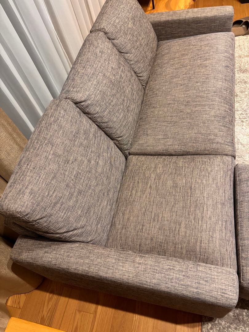 ニトリ　グレー カウチソファ 3人掛け ファブリック