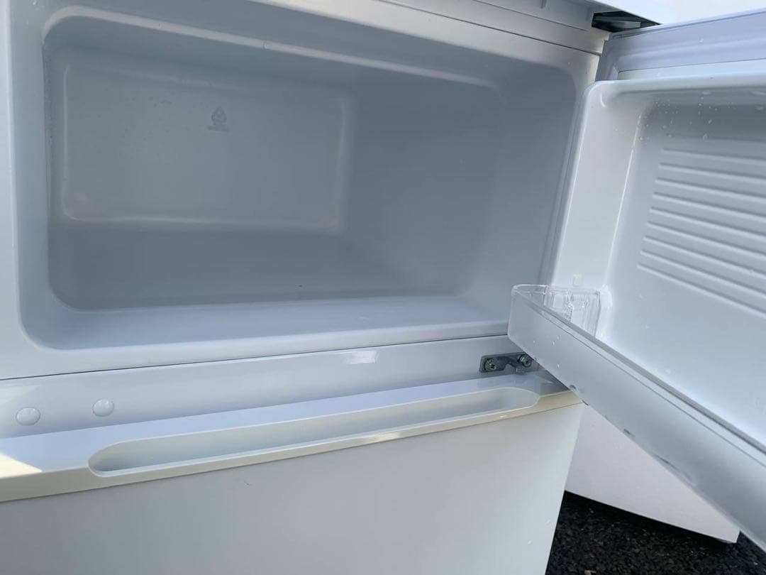 ♦YAMADA ノンフロン冷凍冷蔵庫【2017年製】YRZ-C09B1