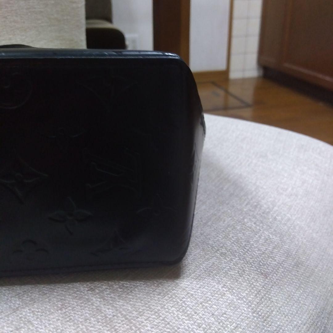 ルイヴィトンバッグです。