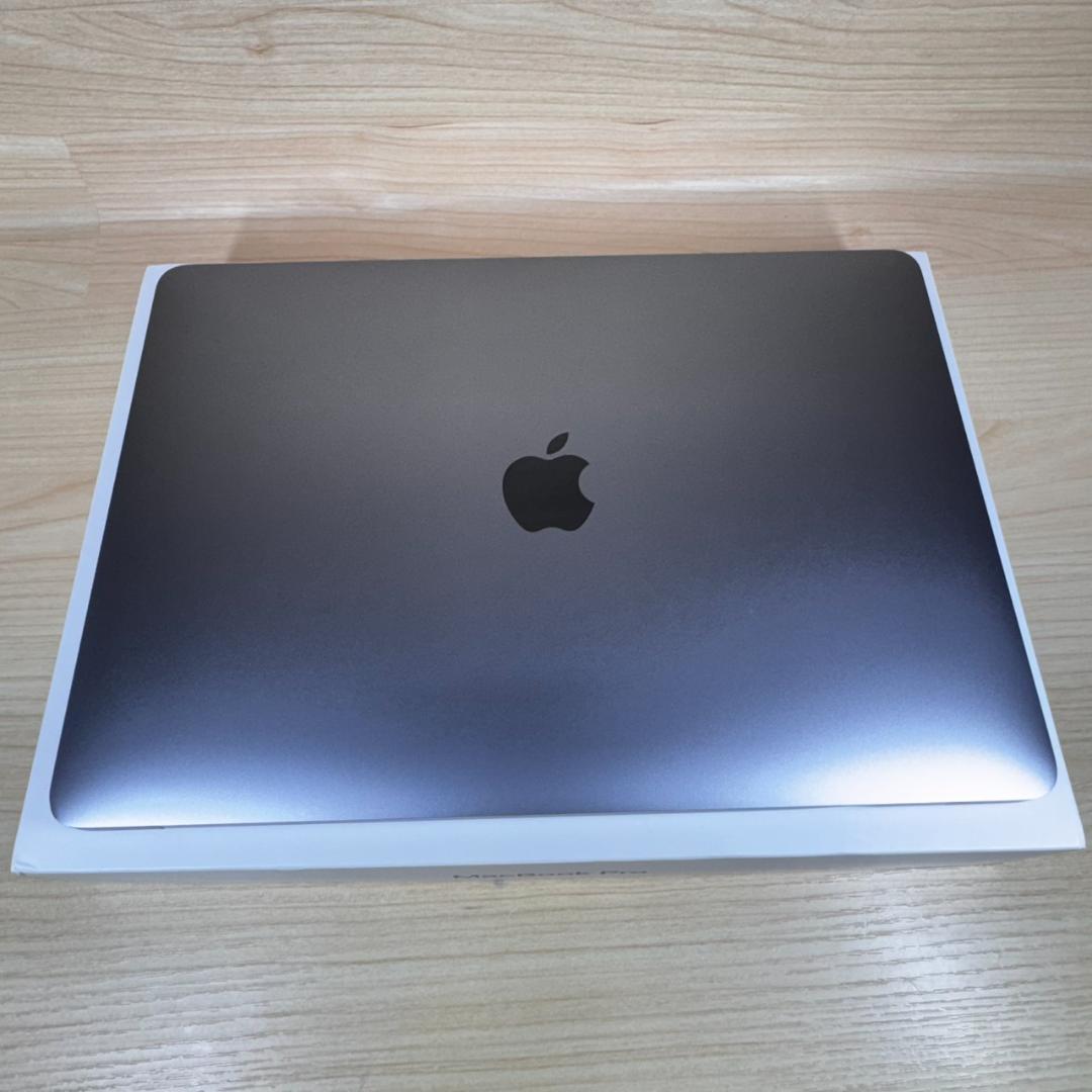 MacBook本体 P346 Apple MacBook Pro i7 16GB 256GB