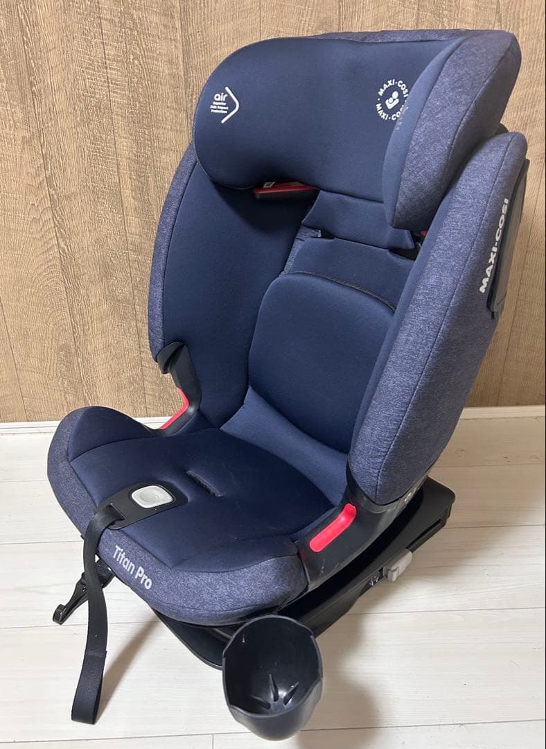 【美品】Maxi-Cosi タイタンプロ チャイルドシート ISOFIX