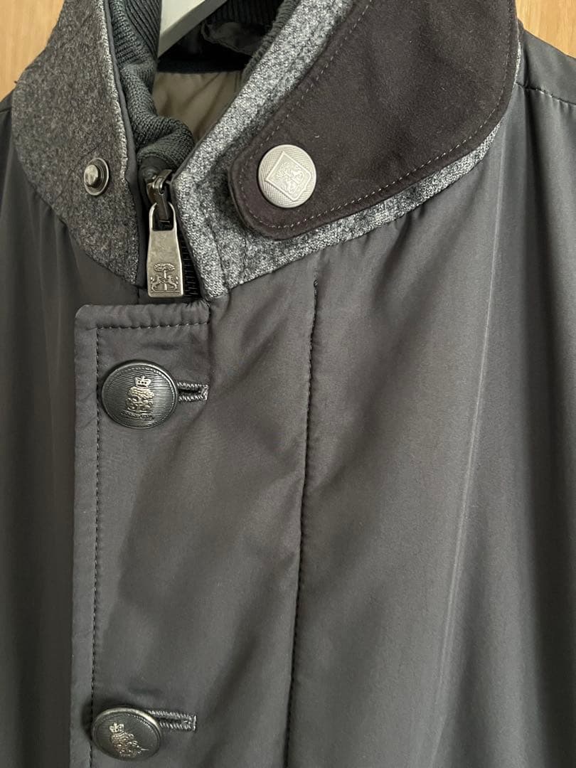 イタリア製　コルネリアーニ　防寒中綿コート