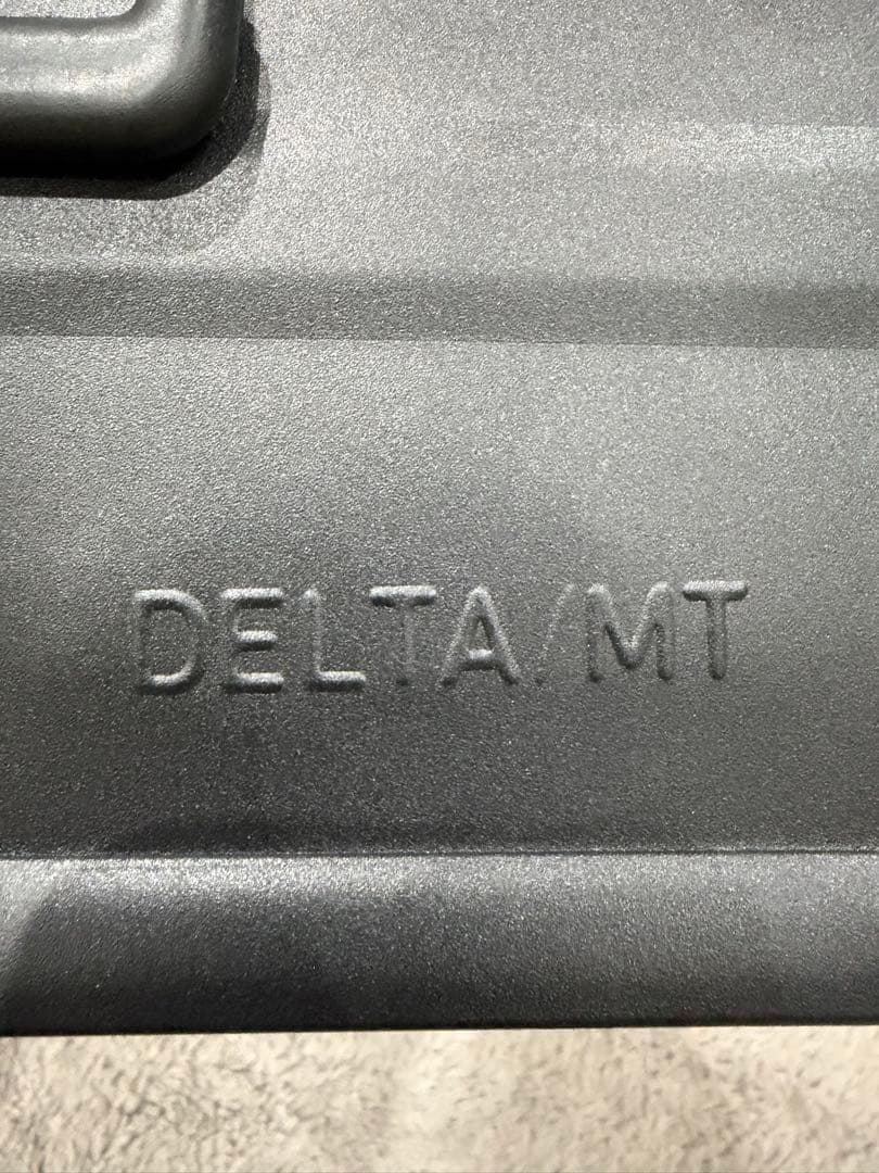 DELTA/MT46Lブラックボックス　アルミコンテナ