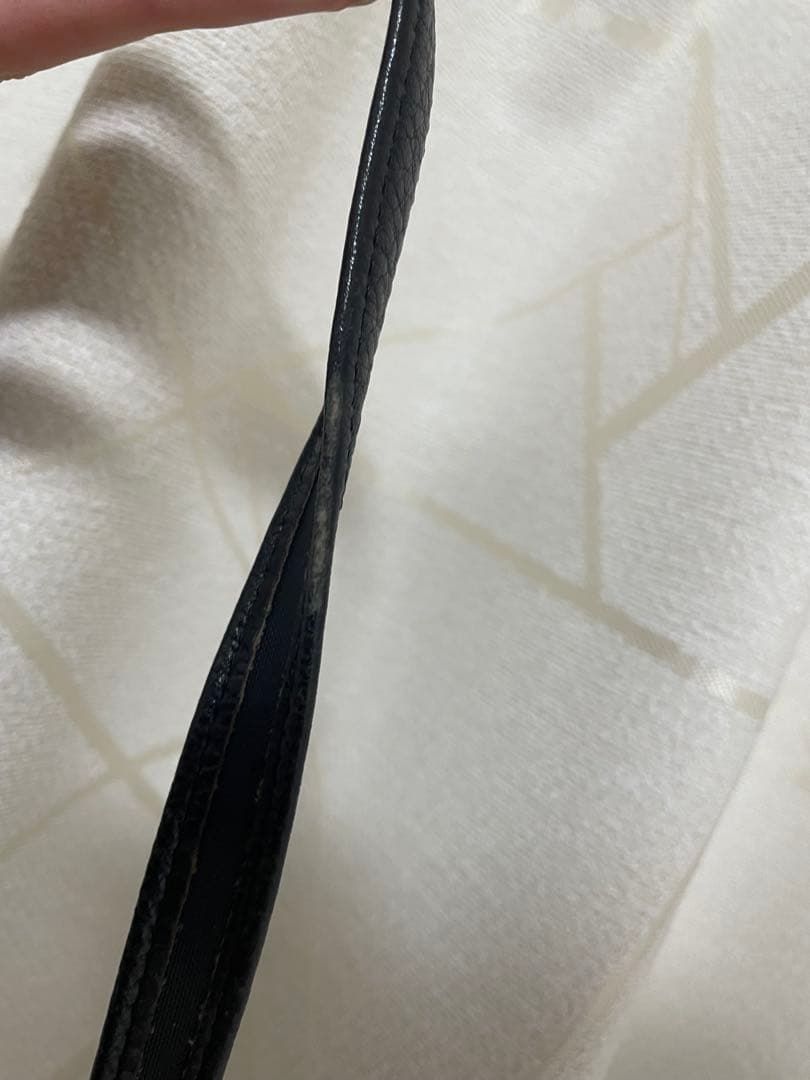 MCM ブラックレザー ショルダーバッグ