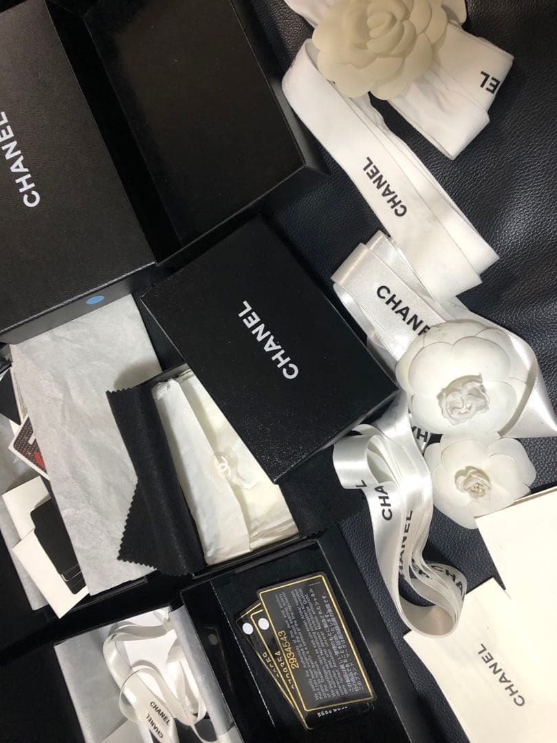 シャネル　バッグ、財布、小物空箱　リボン　ギャランティ　保存袋