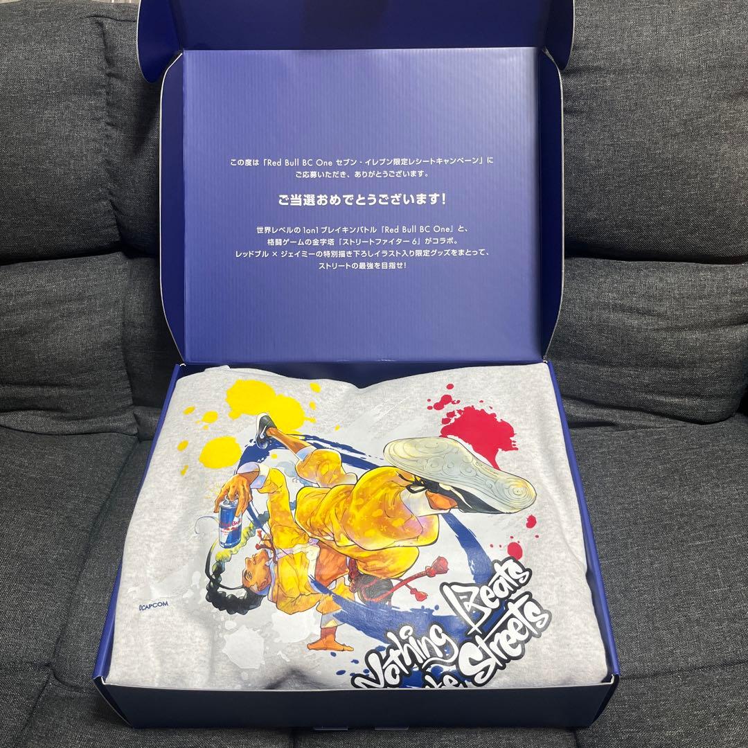Red Bull BC One × ストリートファイター6 コラボパーカー