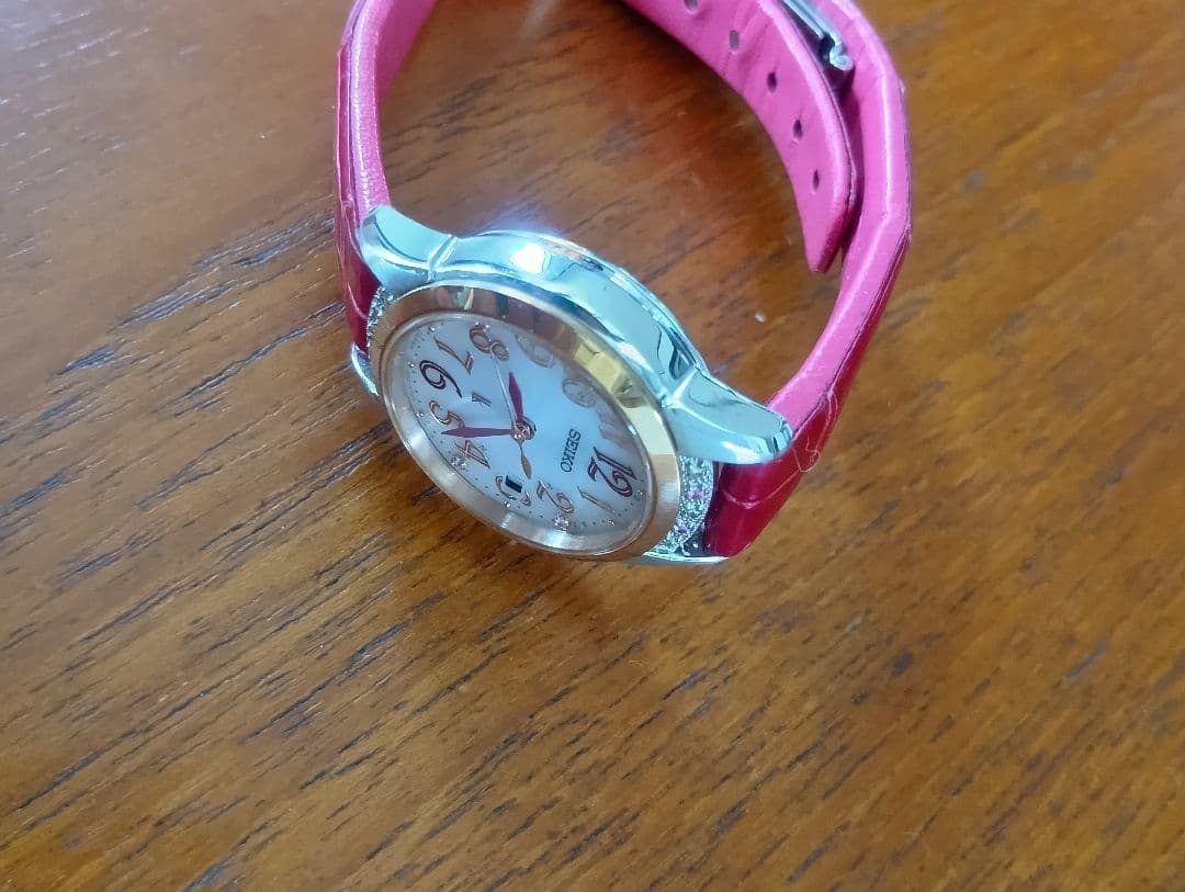 SEIKO　2000個限定品　セイコールキア　ピエールエルメ　　ソーラー電波