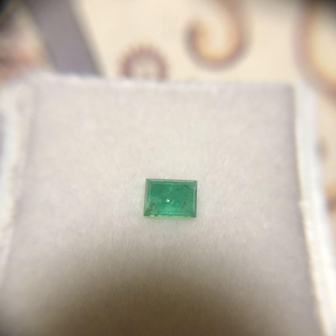 カンテラオパール　エメラルド