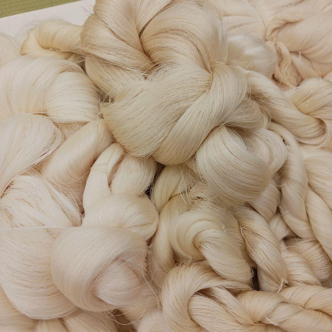 生糸大量　精錬前　未使用絹糸