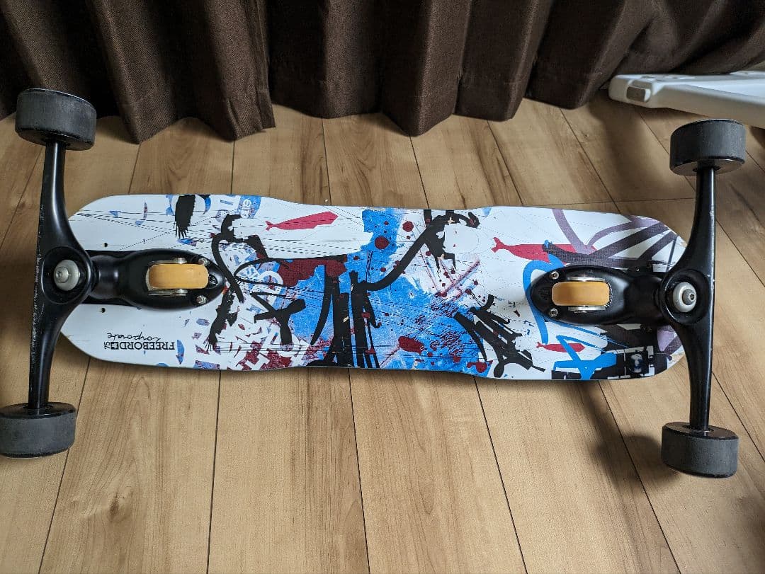 フリーボード　スケボー