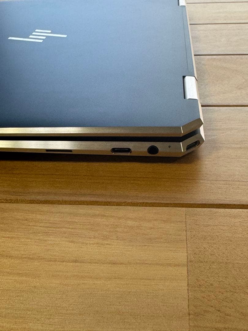 HP Spectre x360 14 2-in-1　美品