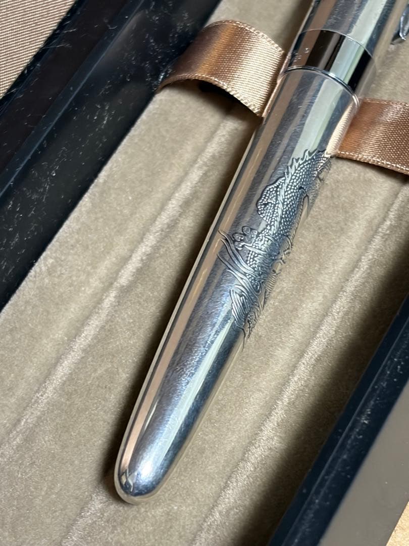 PILOT 万年筆 Silvern 龍 18K 750 スターリングシルバー