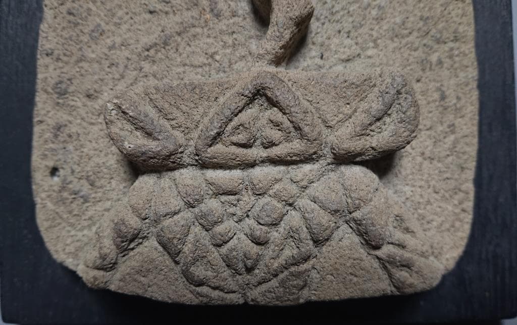 128　コレクター収集品　インド　ヒンドゥー教　石製　女神像