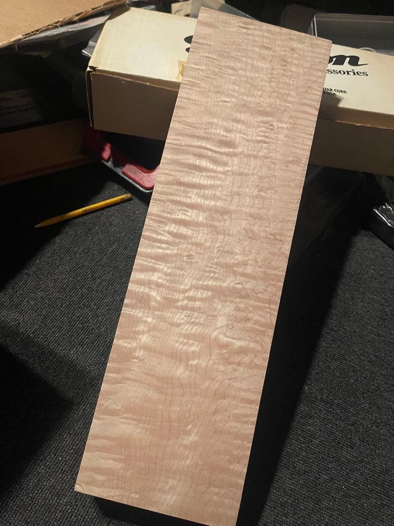 ギター用　木材　フレイムメイプル