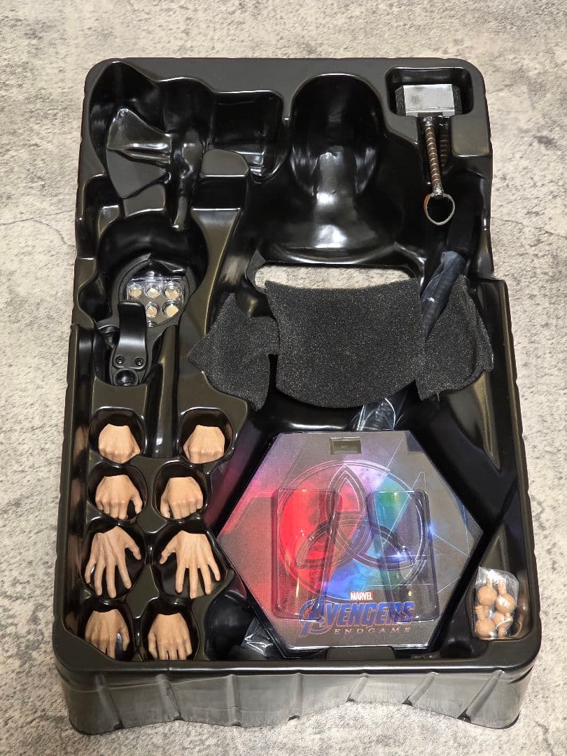 ホットトイズ『アベンジャーズ／エンドゲーム』 １／６スケールフィギュア　ソー