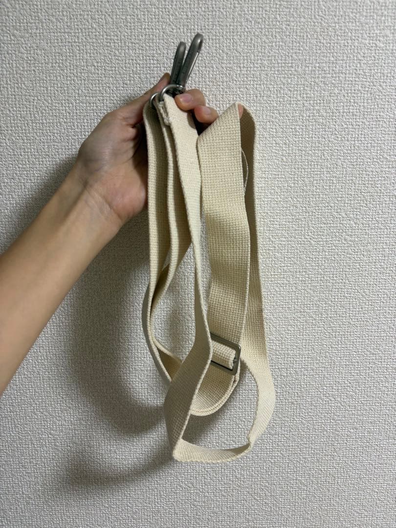 【ほぼ未使用】ba&ttang ベージュ キャリーバッグ　M カーベルト付き