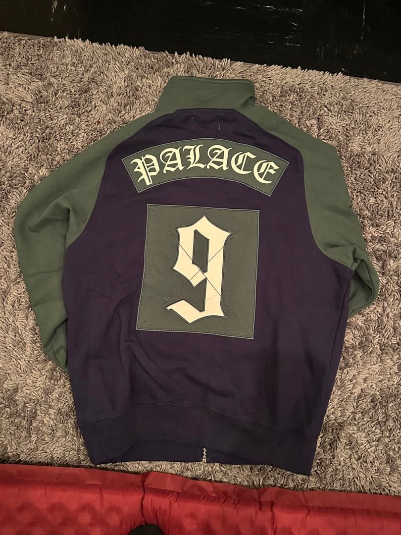スケートボード Palace jacket M size