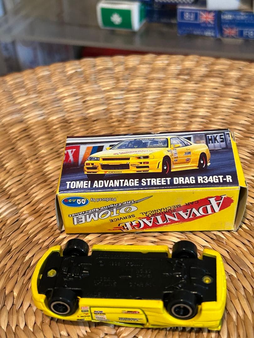トミカ 日産スカイラインGTR R34 アイアイアド特注　アドバンテージ