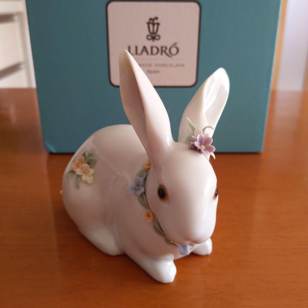 Lladro ウサギのポーセリン置物 約10cm