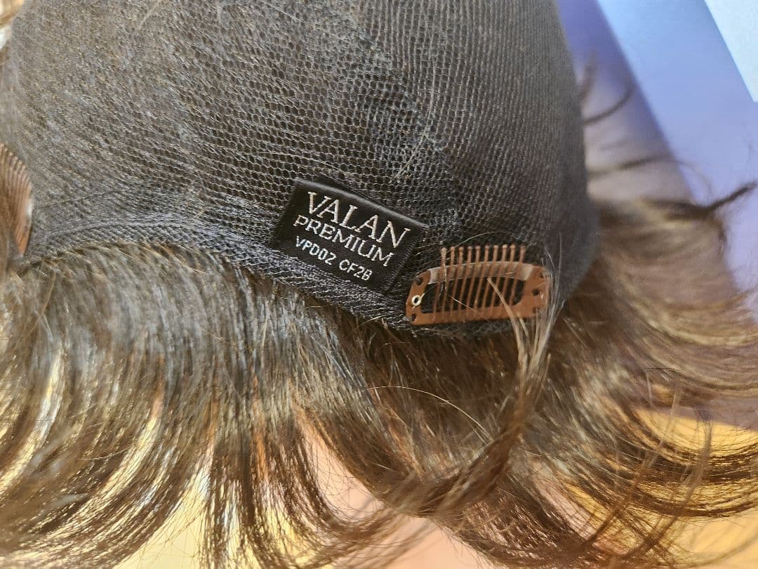 フォンテーヌ VALAN PREMIUM ショートウィッグ　未使用品