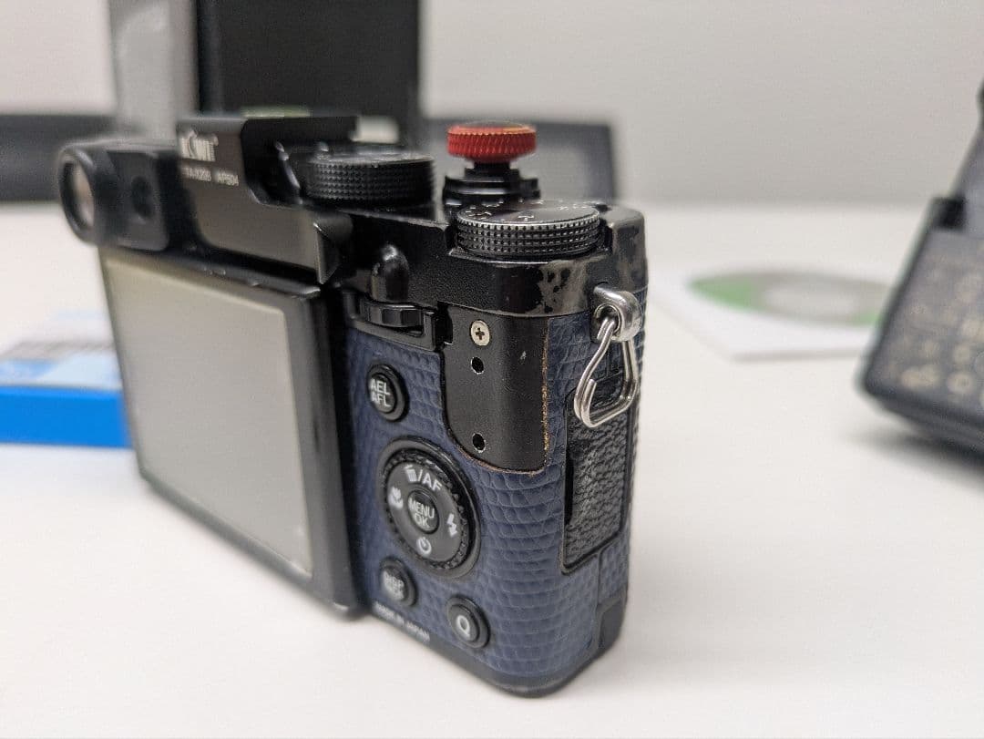 Fujifilm X20 コンパクトデジタルカメラ　ネイビーリザード張替済