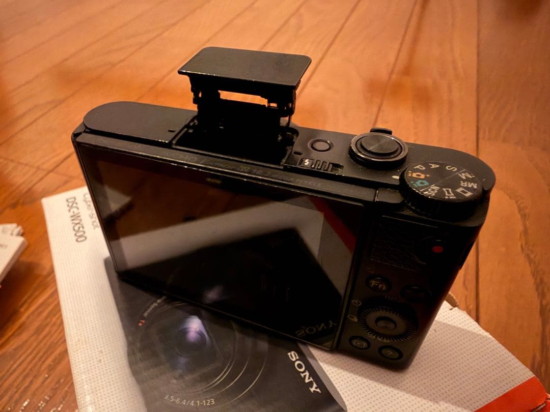 ジャンク　SONY Cyber-shot DSC-WX500