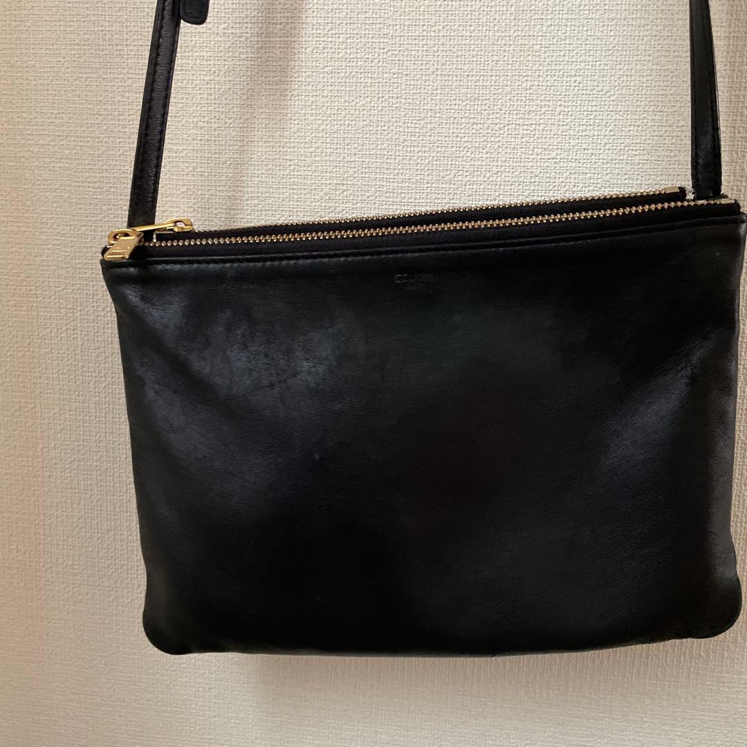 CELINE トリオ　ラージ　ショルダーバッグ　ブラック