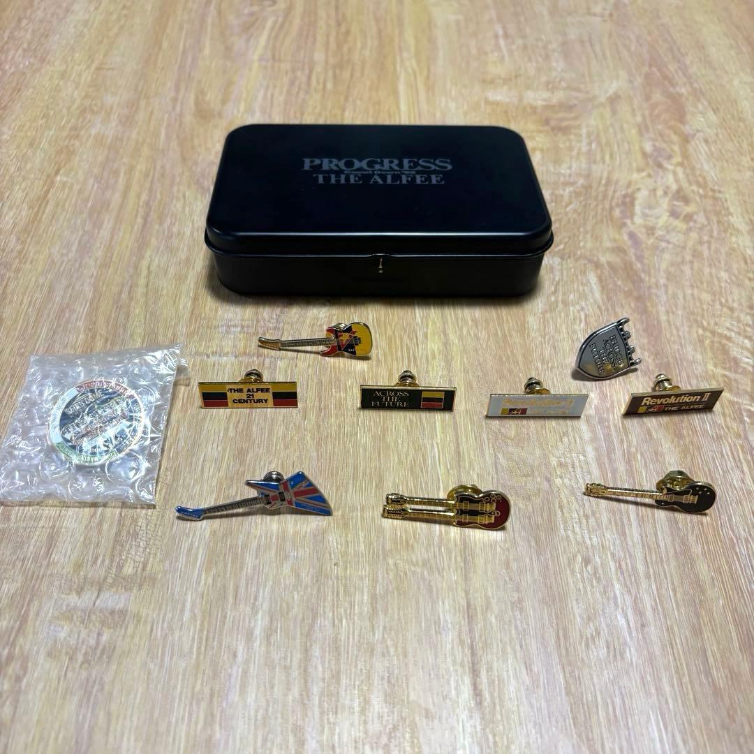 THE ALFEE ピンバッジ各種　メッセージ入りケース　まとめ売り