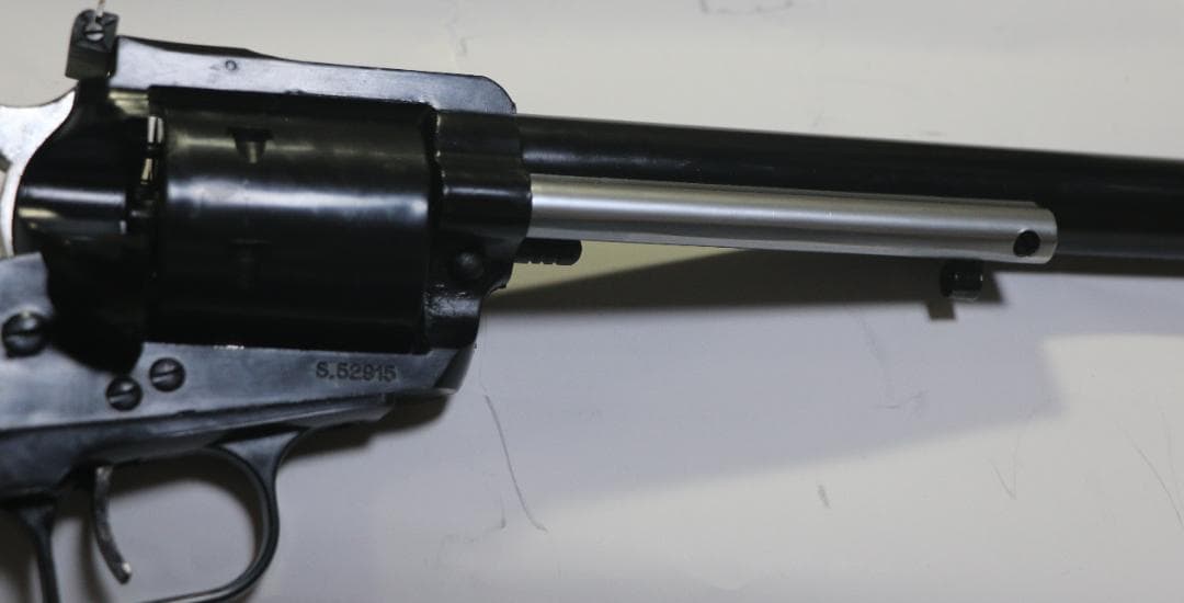 コクサイABS樹脂製モデルガン 　ルガースーパーブラックホーク　１０インチ未発火