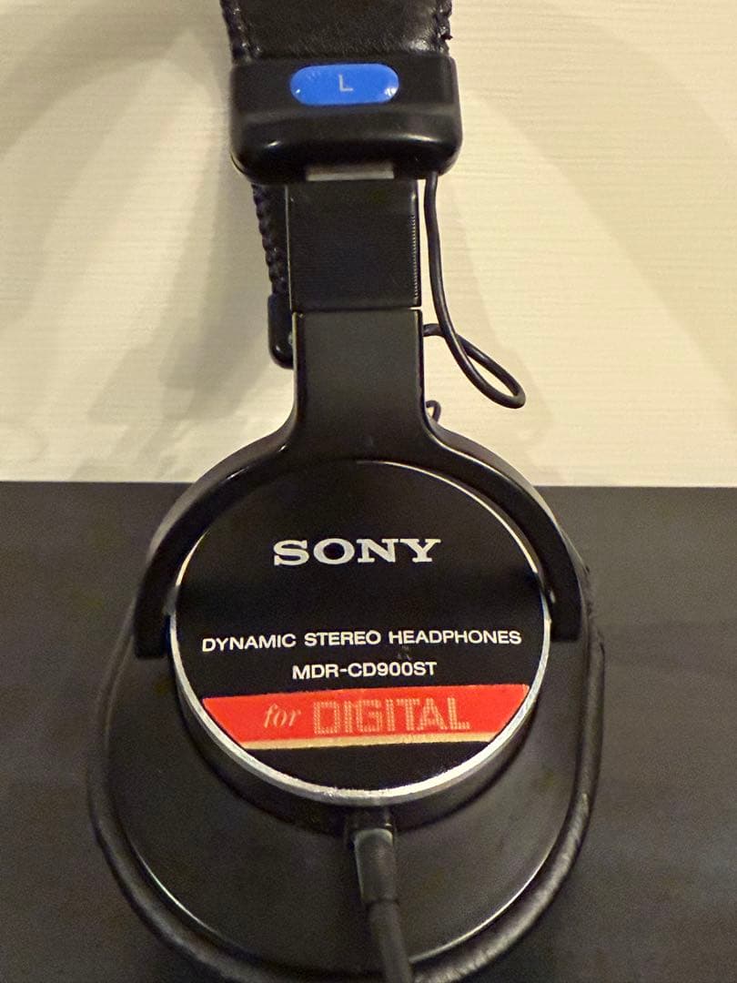 ソニー SONY スタジオモニターヘッドホン MDR-CD900ST