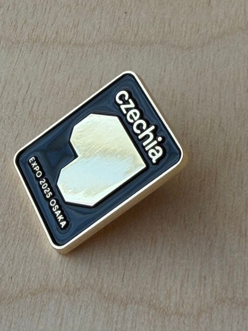も*も様 希少！　非売品　チェコ館　VIP専用ピンバッジ　万博