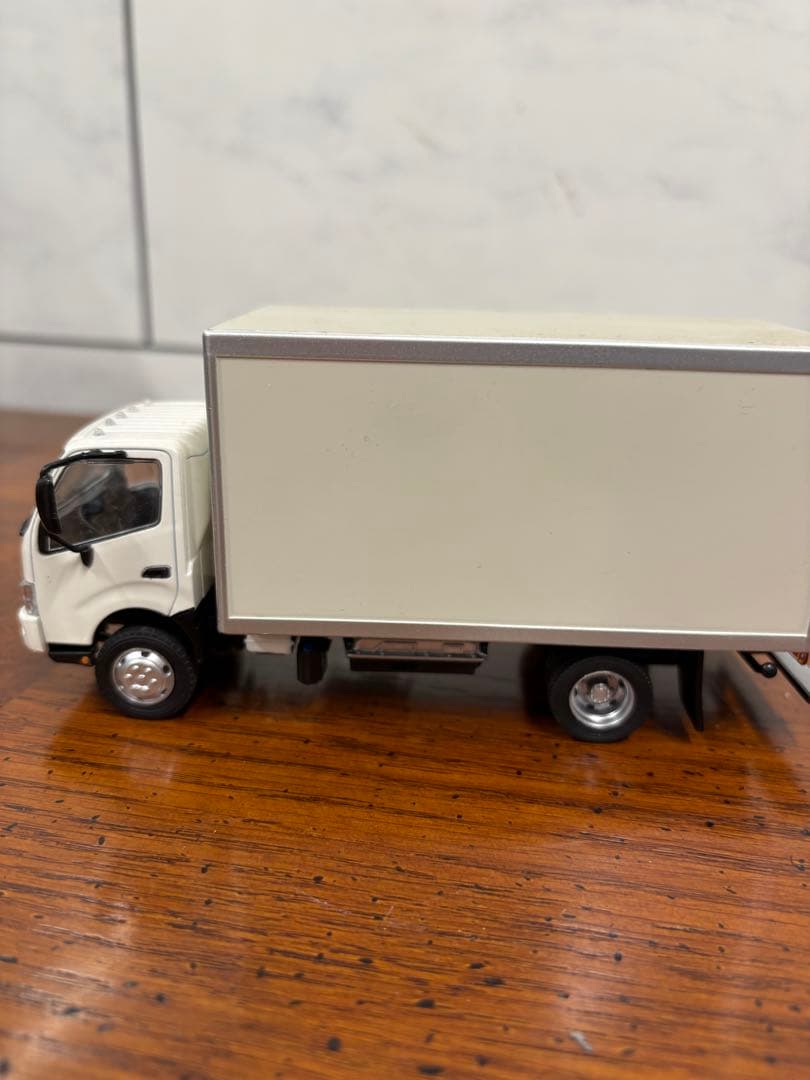 日野自動車 非売品 サンプル ミニカー（非流通・関係者配布）