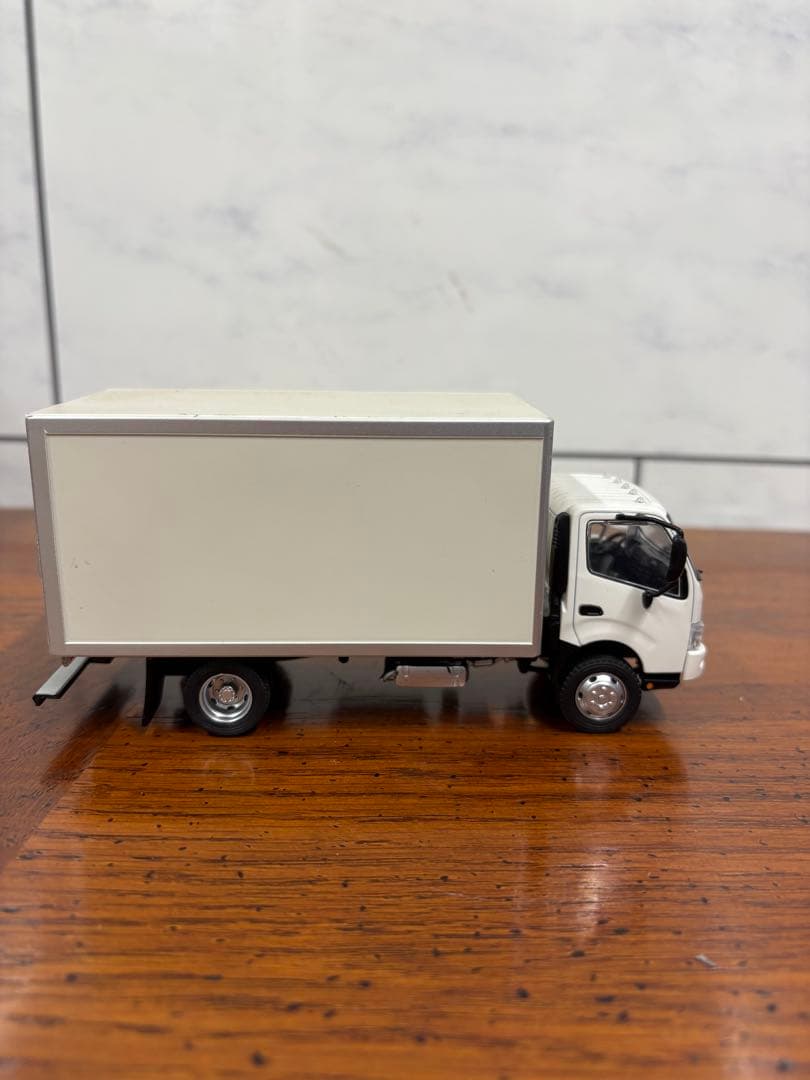 日野自動車 非売品 サンプル ミニカー（非流通・関係者配布）