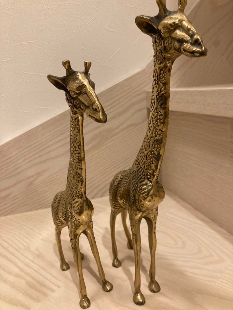 ブラス製キリンの彫刻 2体セット