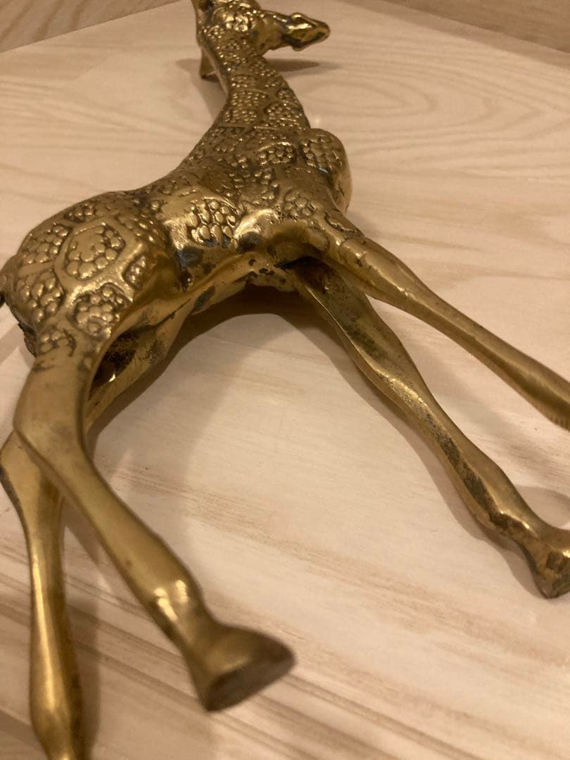ブラス製キリンの彫刻 2体セット
