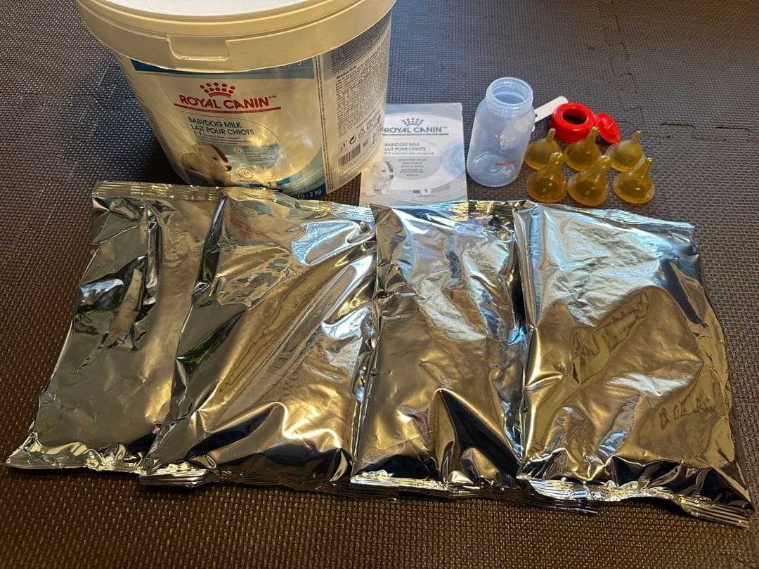  CANIN BABYDOG MILK 400g×4袋　ミルクと哺乳瓶