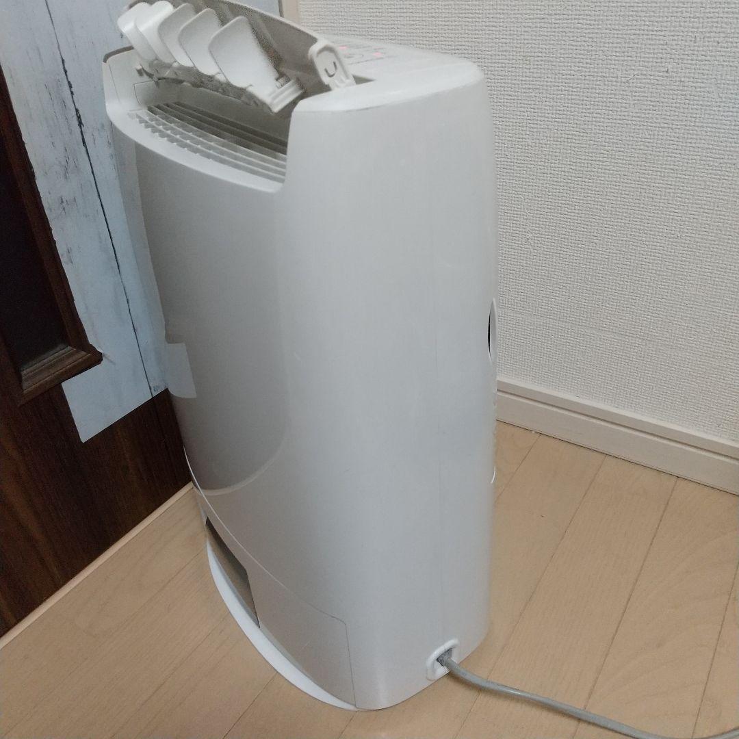 今からの時期に大活躍✨デシカント式衣類乾燥除湿機　F-YZPX60