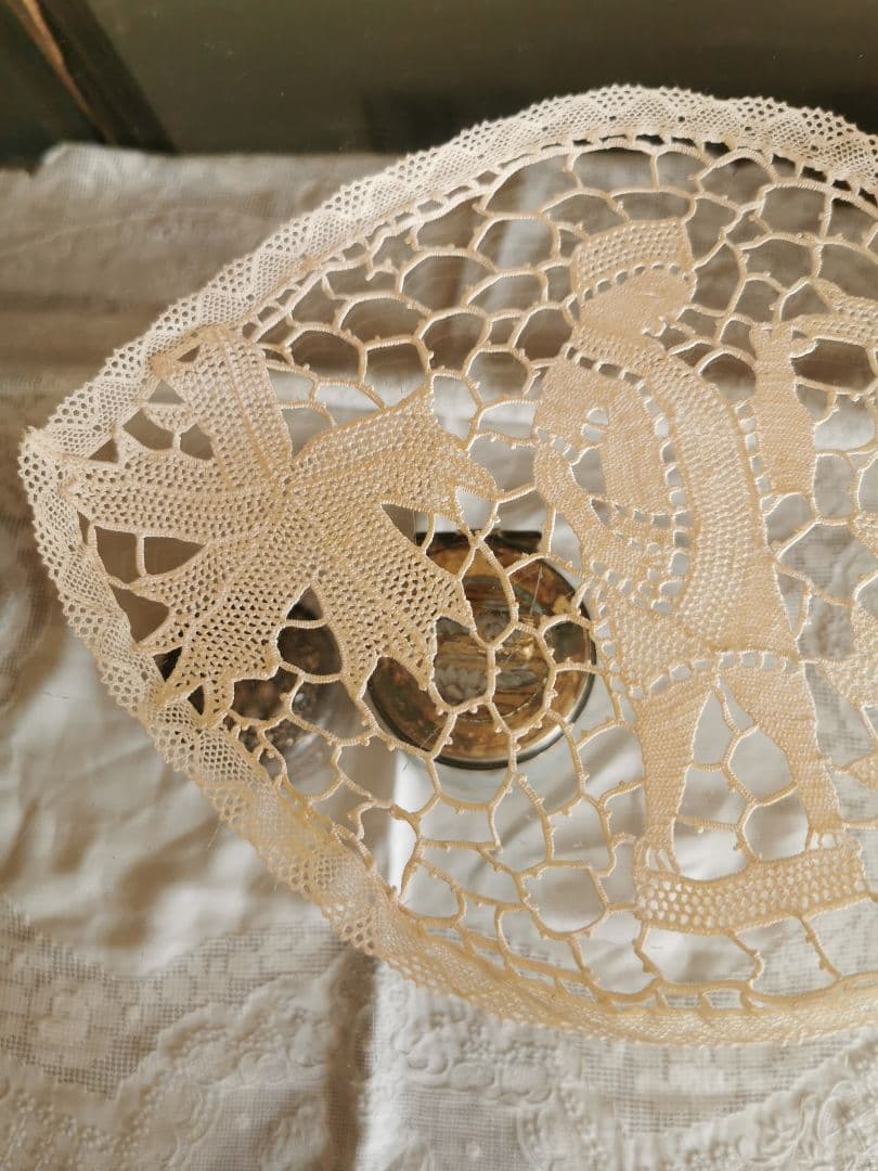 アンティーク ポワンドヴェニスレース ブラーノ島ドイリー ボビンリネン装飾付