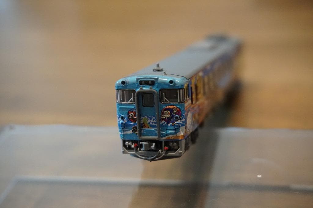 TOMIX キハ40　2137 氷見線・城端線　ハットリくんラッピング塗装　M車