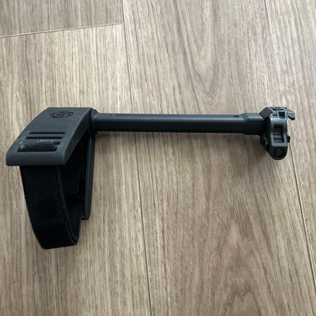 SIG SAUER PCBストック 黒 実物