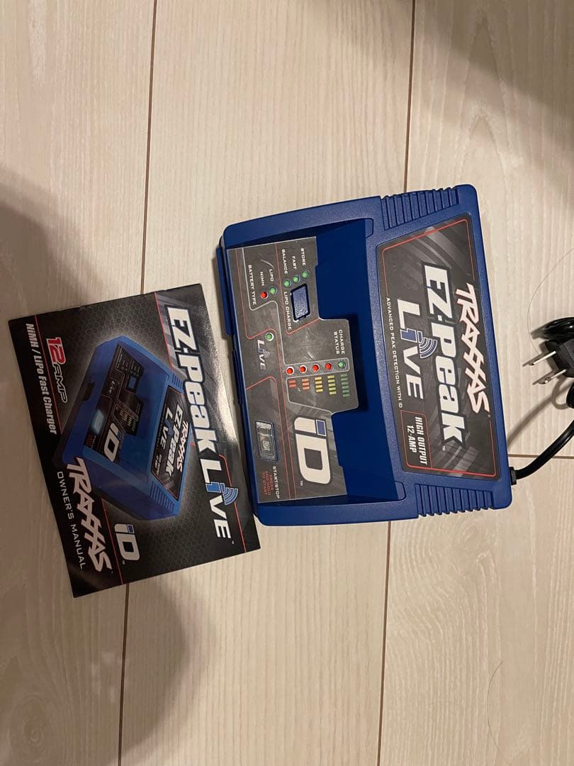 トラクサス X MAXX ラジコン