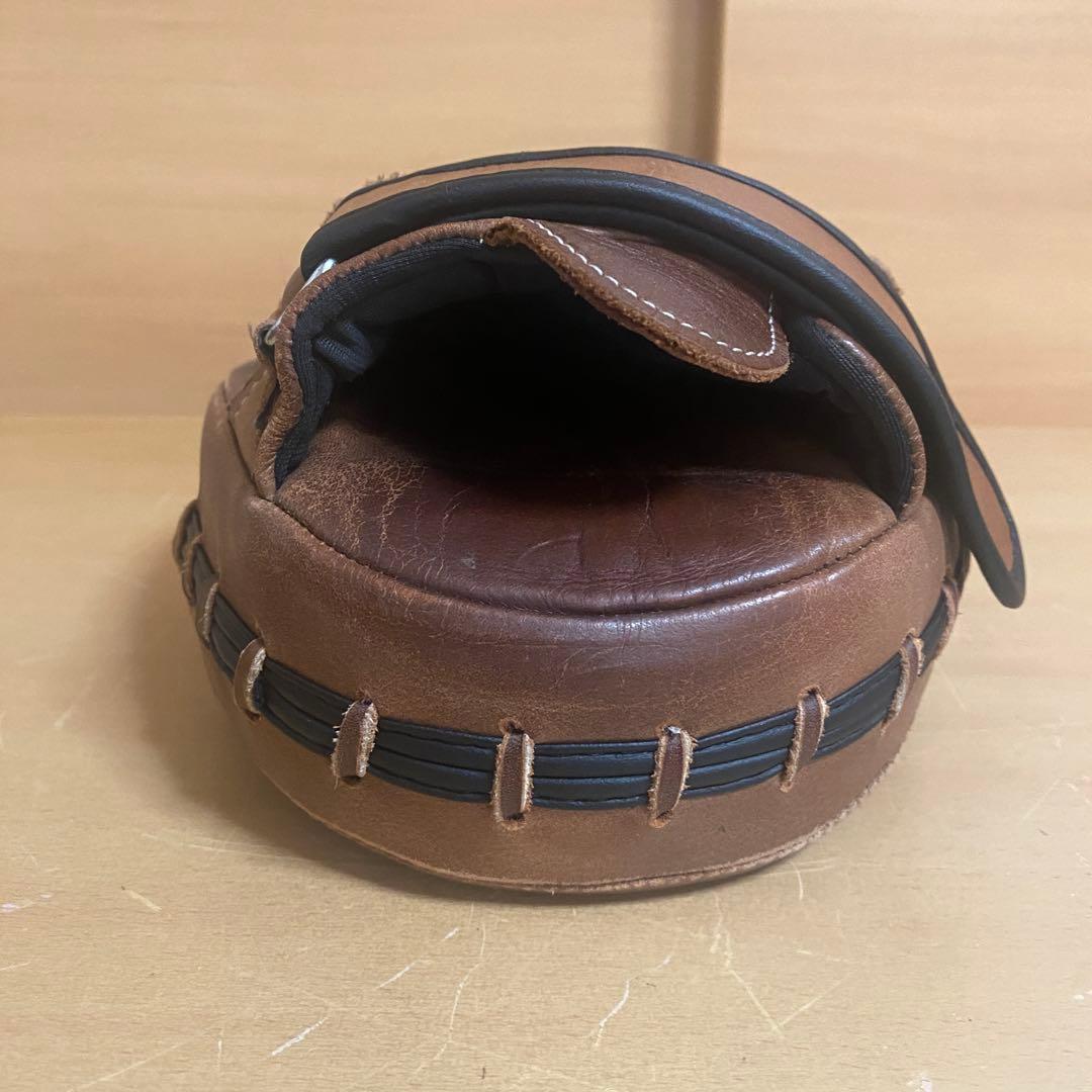 PRO HERITAGE BROWN LEATHER パンチング ミット