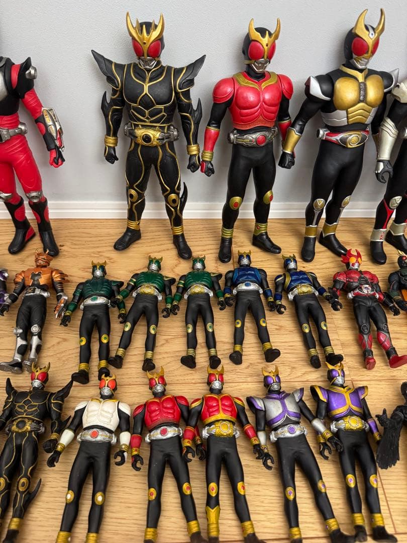 仮面ライダークウガ、アギト、龍騎　ソフビまとめ売り